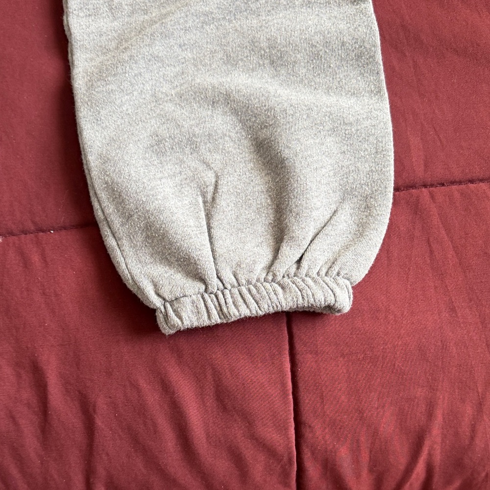 PINK Victoria's Secret Kids Light Gray Joggers - Picture 2 of 5